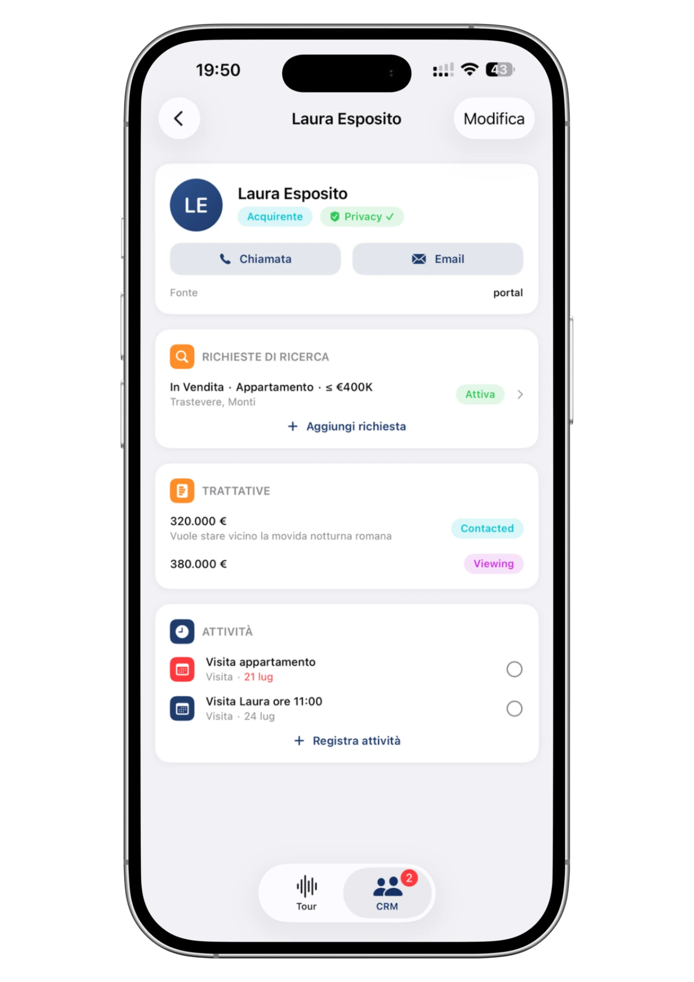La scheda di un contatto nell'app Wolk: richieste di ricerca, trattative con lo stage aggiornato e il registro delle attività